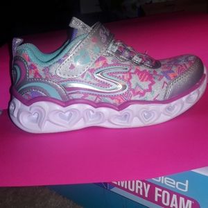 skechers light up heart shoes